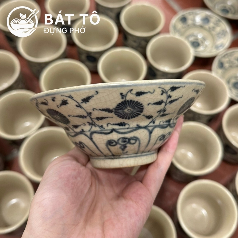 Bát tô đựng bún phở men rạn